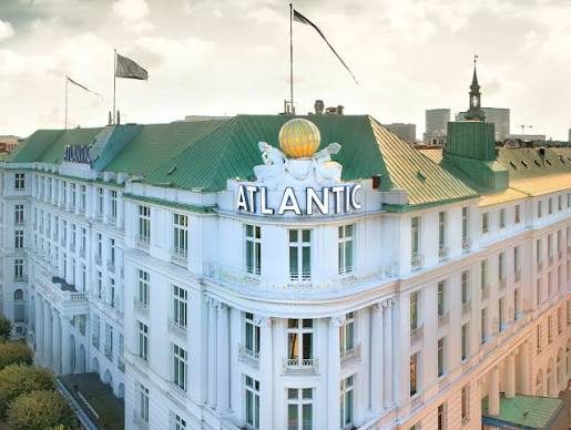 Hotel Atlantic Hamburg, Autograph Collection, Hamburg, an der Alster — grand hotel, 1909